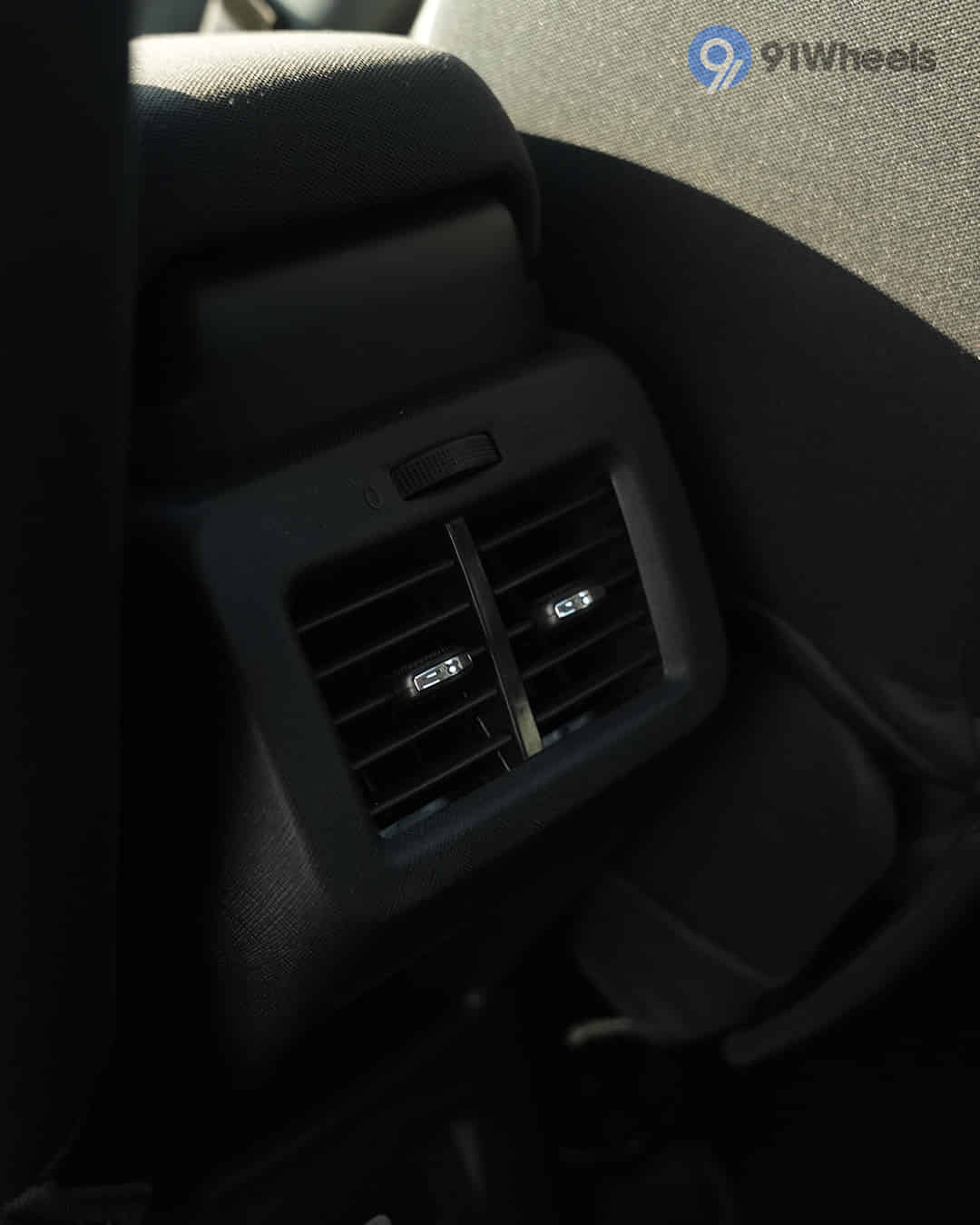 Rear Row Air Vents