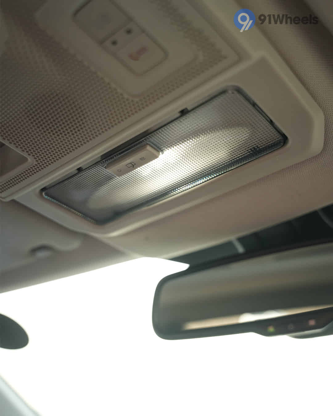 Roof Mounted Controls / Cabin Light Controls