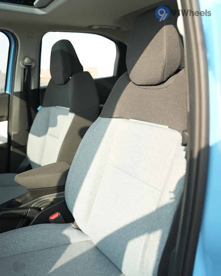 Seats & Cabin Comfort - 2