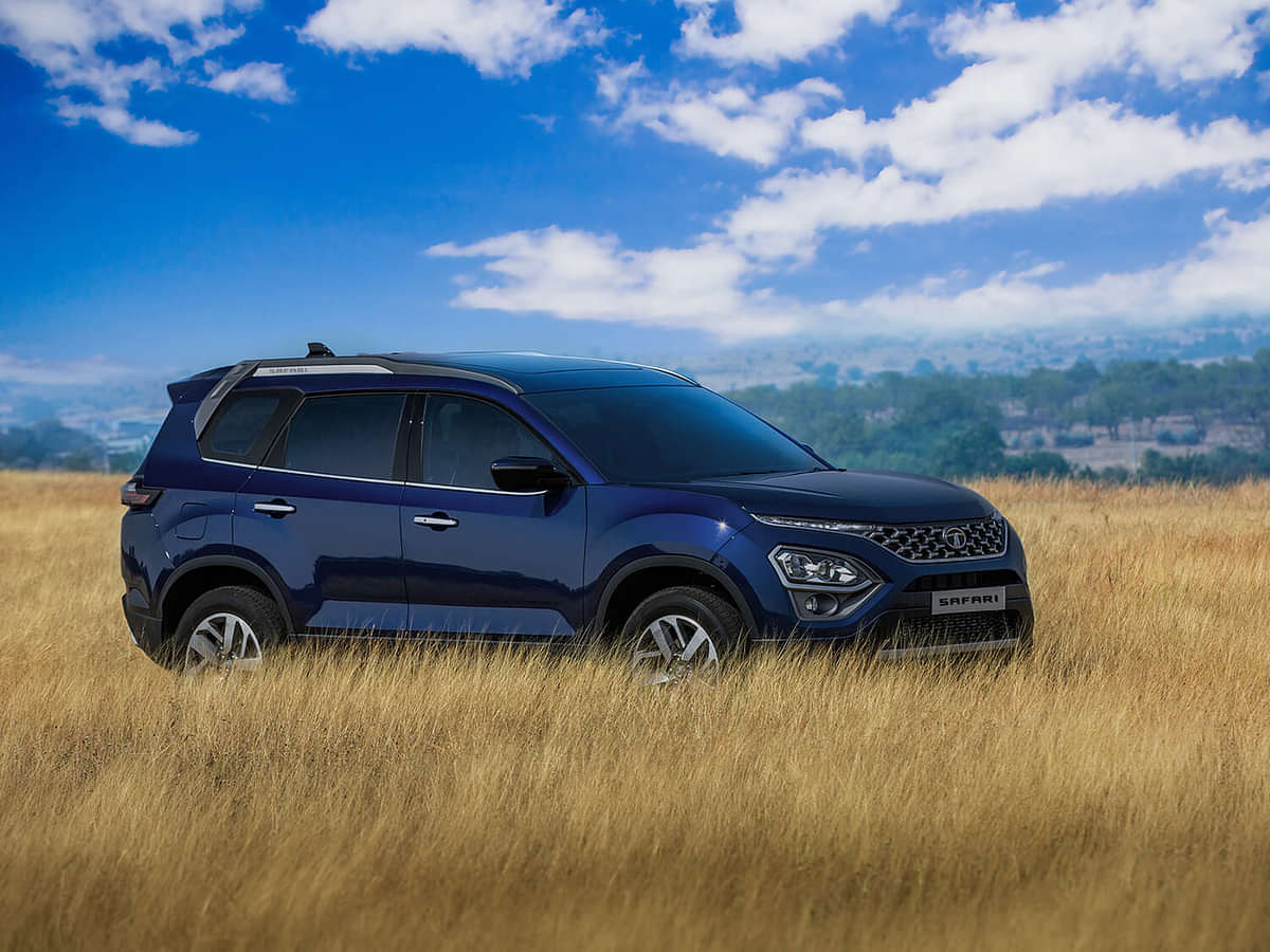 Tata Safari 2022-2023 Side Profile