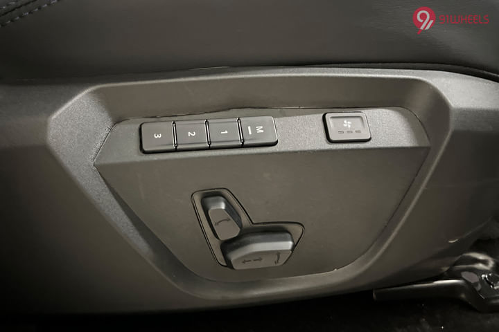 Tata Safari Seat Adjustment for Driver