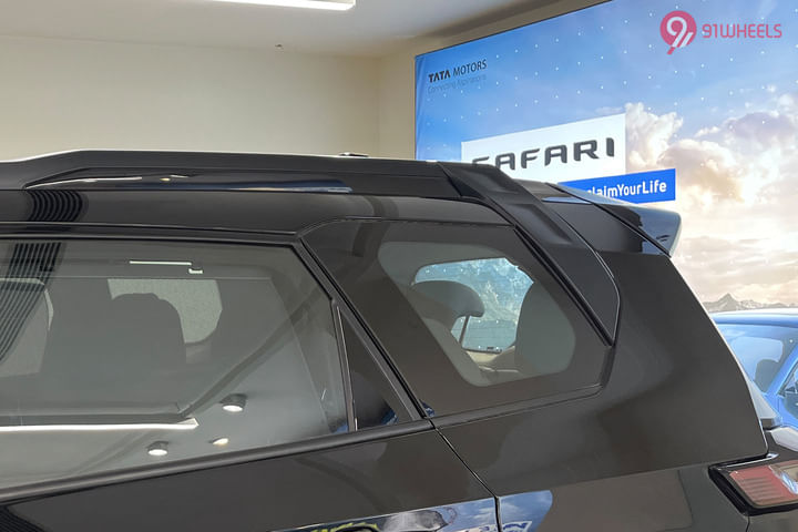 Tata Safari Rear Quarter Glass