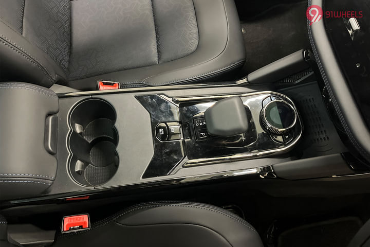 Tata Safari Center Console/Centre Console Storage