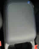 Front Centre Arm Rest