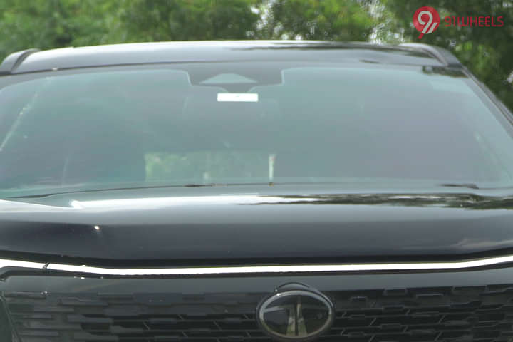 Tata Safari Front Windshield/Windscreen