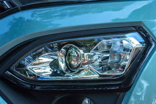 Tata Safari 2022-2023 Headlight