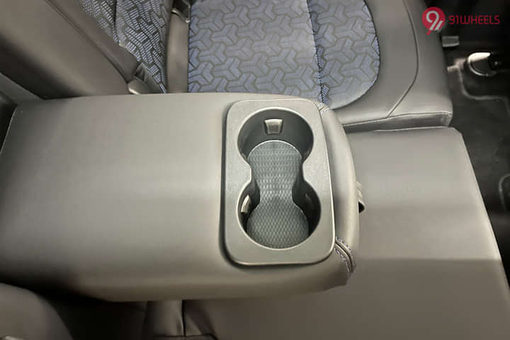 Tata Safari Rear Row Centre Arm Rest