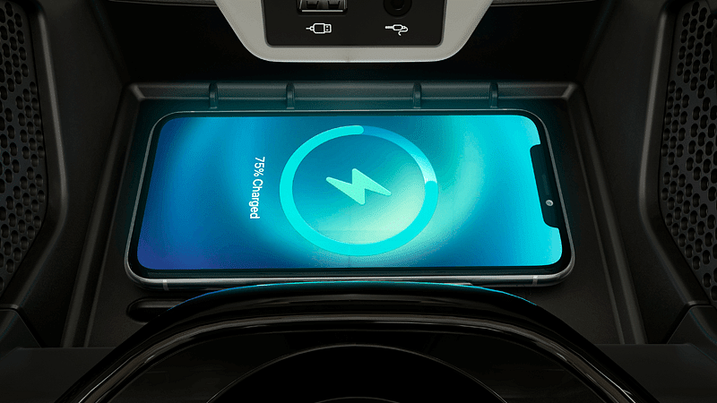 Tata Safari 2022-2023 Wireless Charging