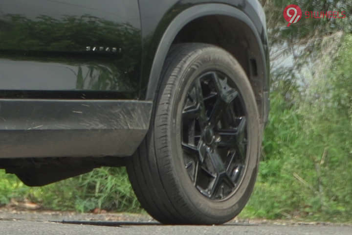 Tata Safari Wheel