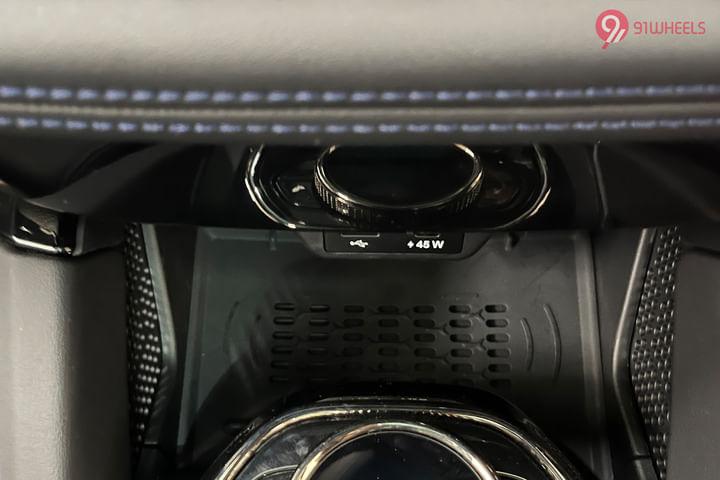Tata Safari USB Port/Power Socket/Wireless Charging