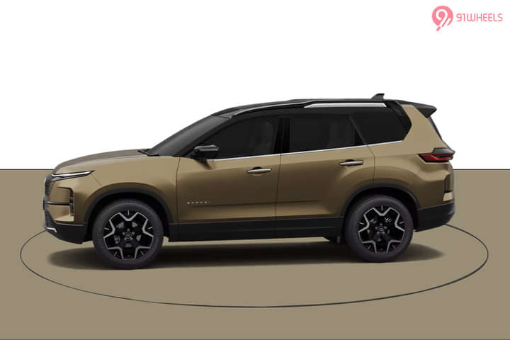 Tata Safari Left Side View