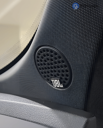 Tata Safari Rear Speakers Tata Safari Rear Speakers