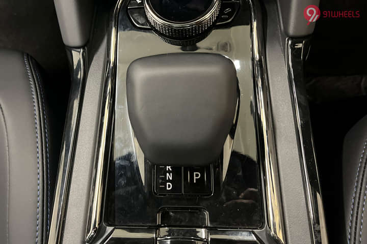 Tata Safari Gear Shifter/Gear Shifter Stalk