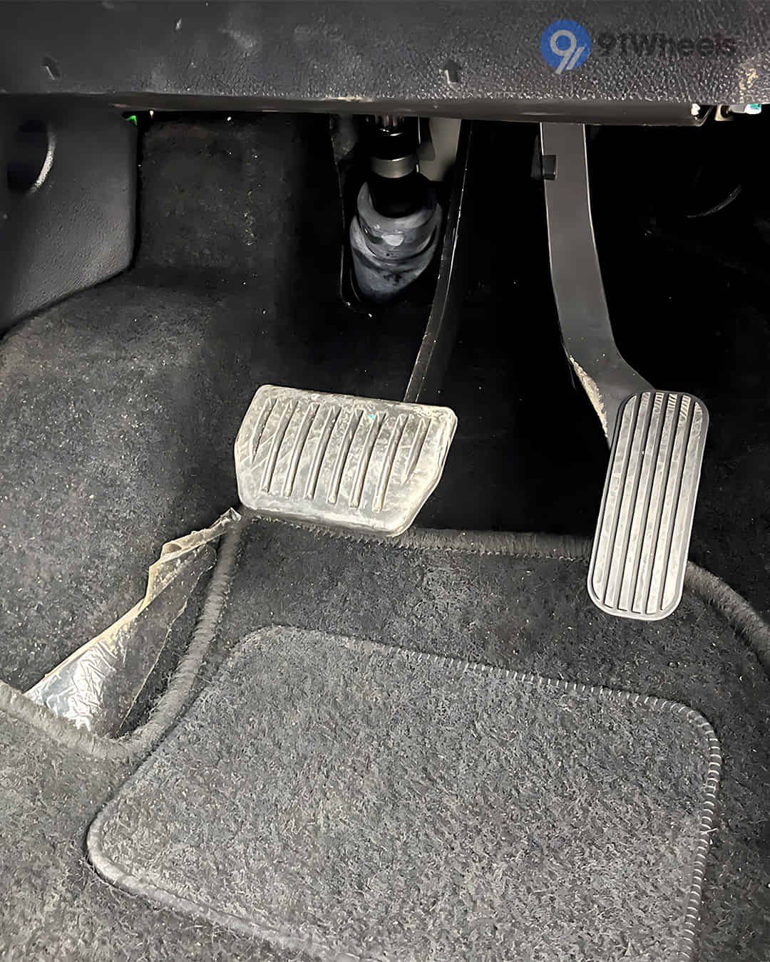 Pedals / Foot Controls