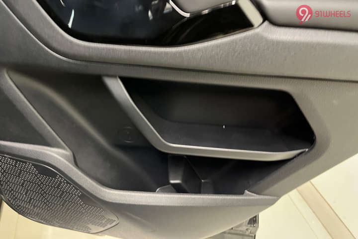 Tata Safari Front Passenger Side Door Pad