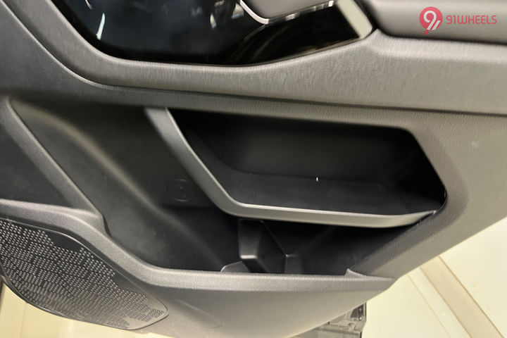 Tata Safari Front Passenger Side Door Pad