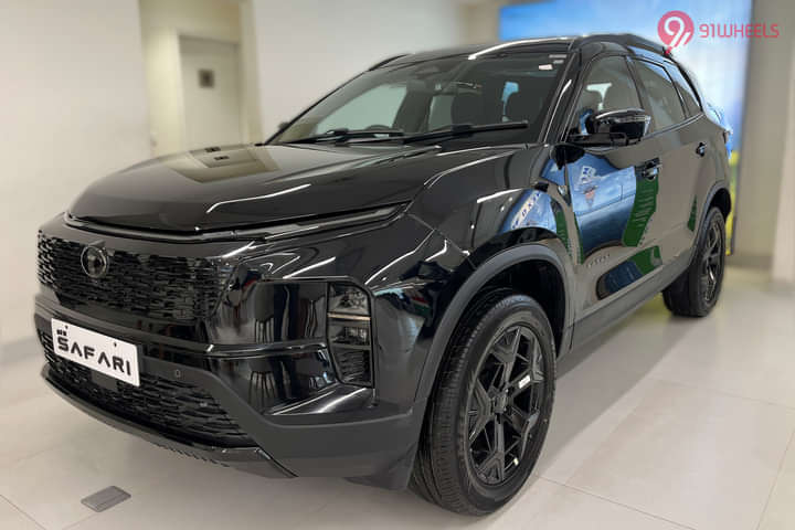 Tata Safari Left Front Three Quarter