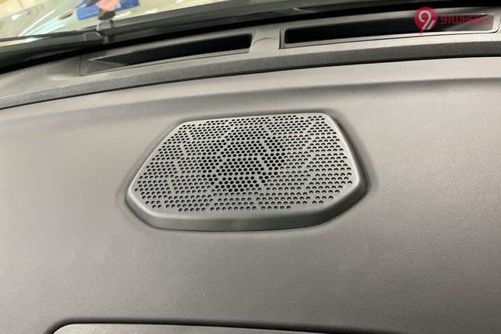 Tata Safari Front Tweeters