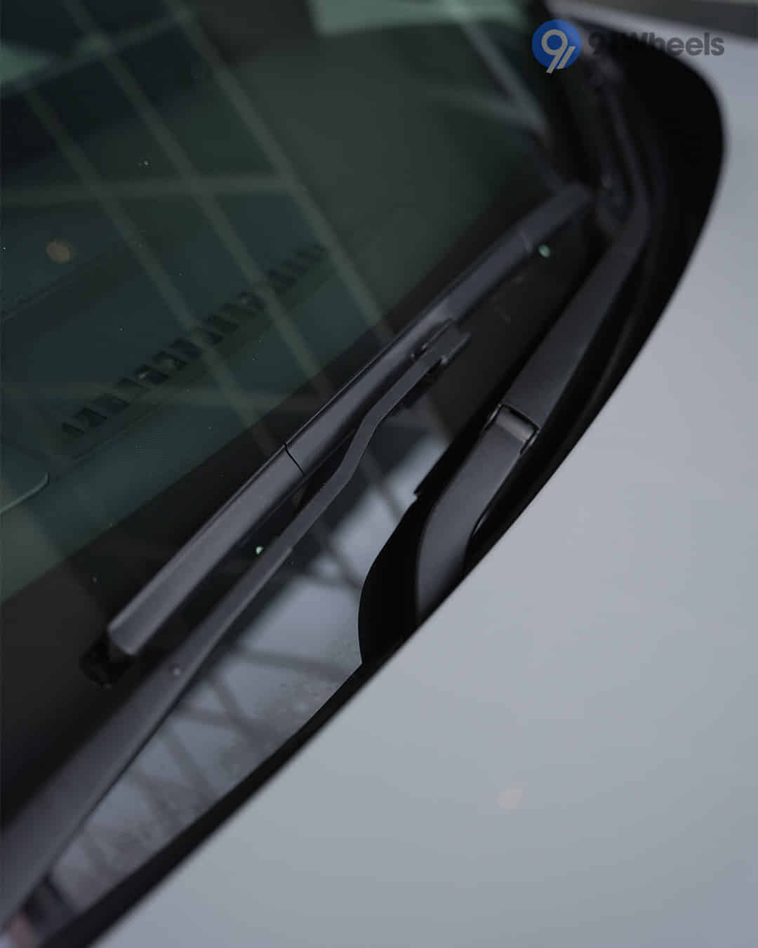 Front Window Wiper Front Window Wiper