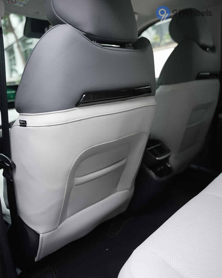 Seats & Cabin Comfort - 9 Seats & Cabin Comfort - 9