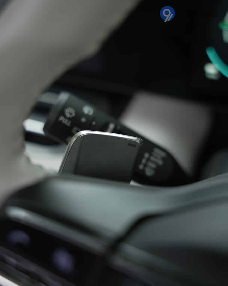 Driver Controls - 7 Driver Controls - 7