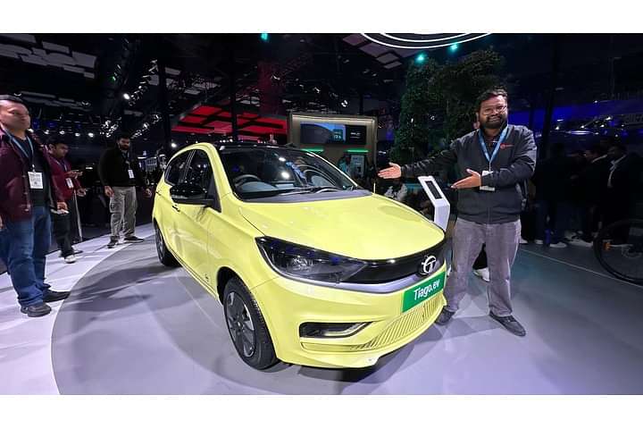 Tata Sierra Headlight