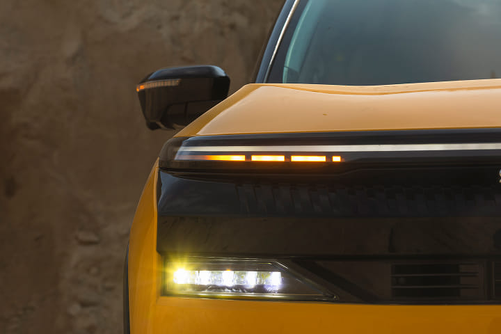 Tata Sierra Blinker Tata Sierra Blinker