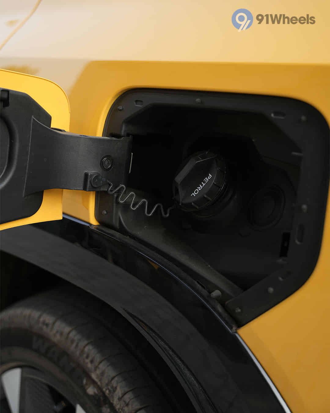 Open Fuel Lid Open Fuel Lid