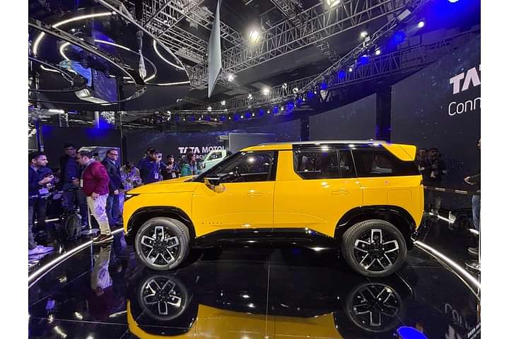 Tata Sierra Left Side View