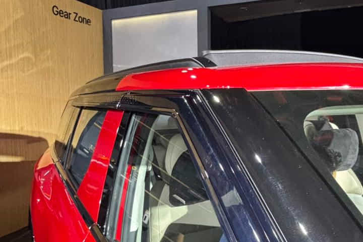 Side Glass Housing Side Glass Housing