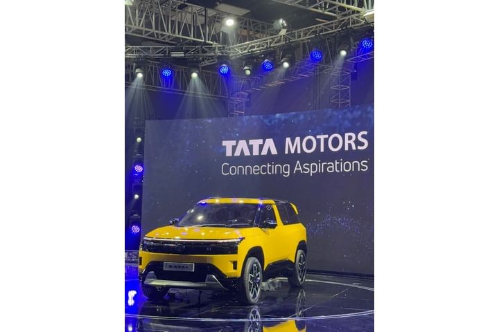 Tata Sierra Closed Hood/Bonnet