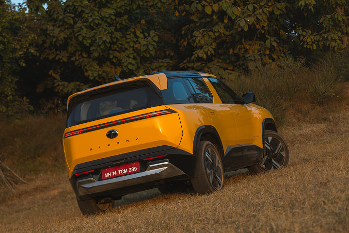 Tata Sierra Closed Boot/Trunk Tata Sierra Closed Boot/Trunk