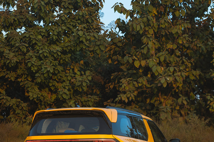 Tata Sierra Rear Spoiler Tata Sierra Rear Spoiler