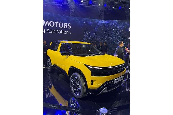 Tata Sierra Grille