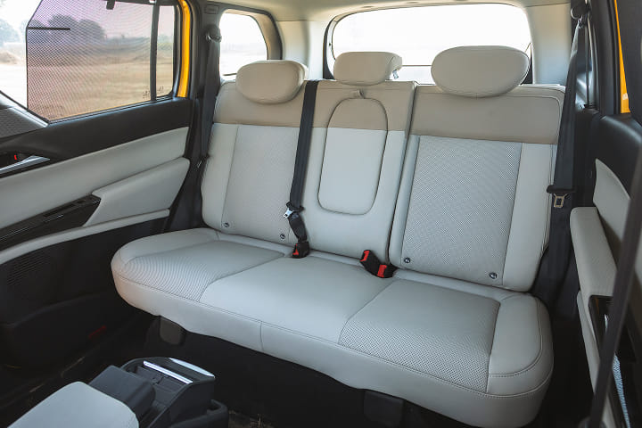 Tata Sierra Rear Seats Tata Sierra Rear Seats