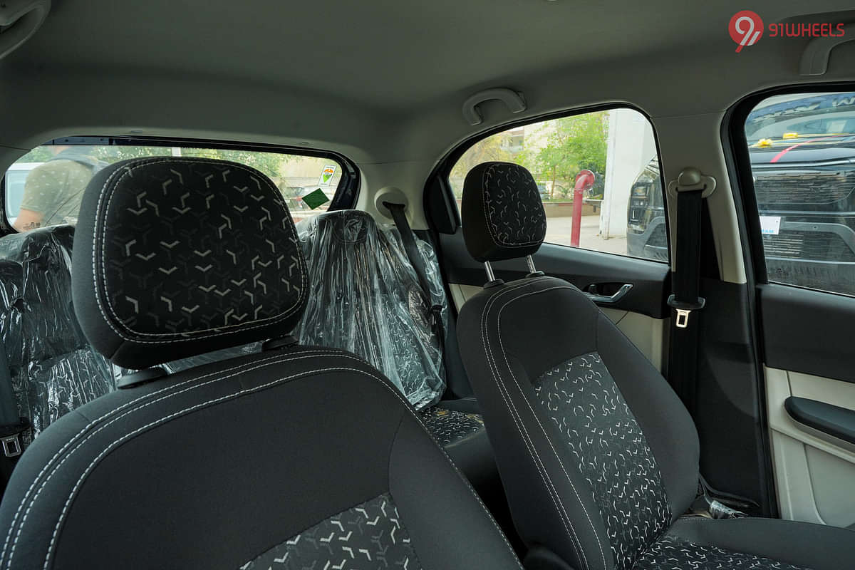 Tata Tiago CNG Front Seat Headrest