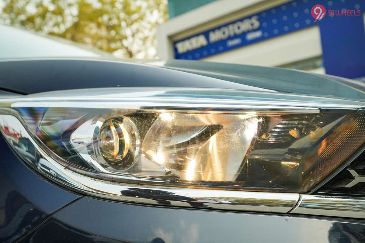 Tata Tiago CNG Headlight