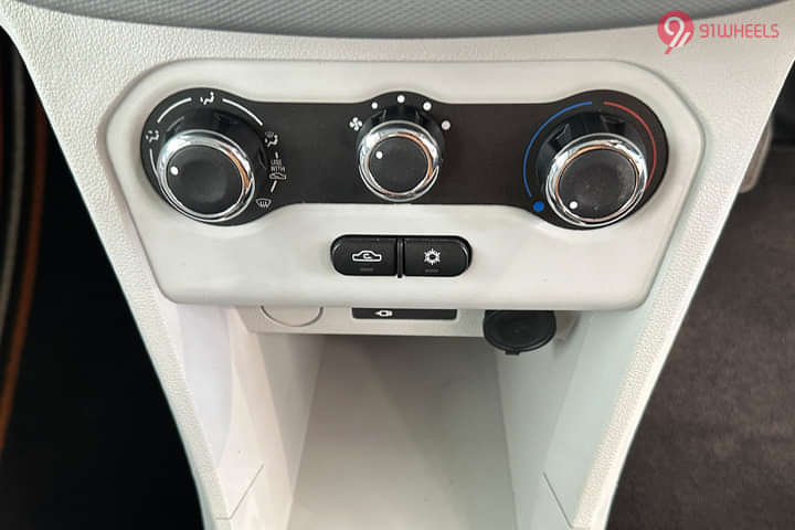 Tata Tiago CNG AC Controls