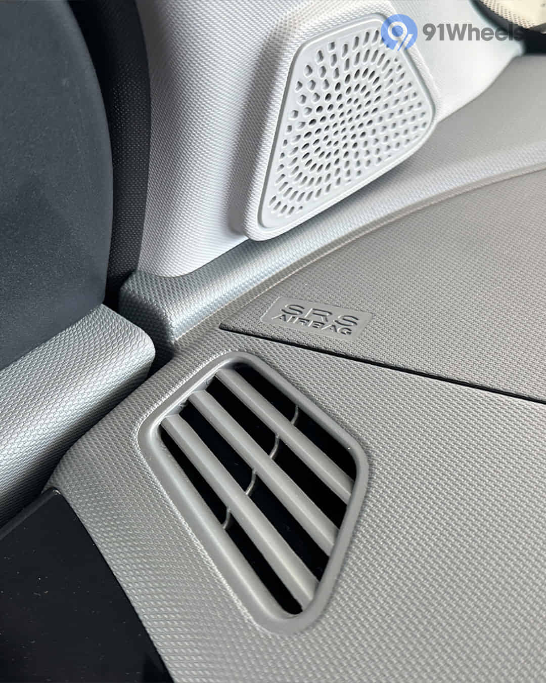 Front Passenger Airbag Front Passenger Airbag