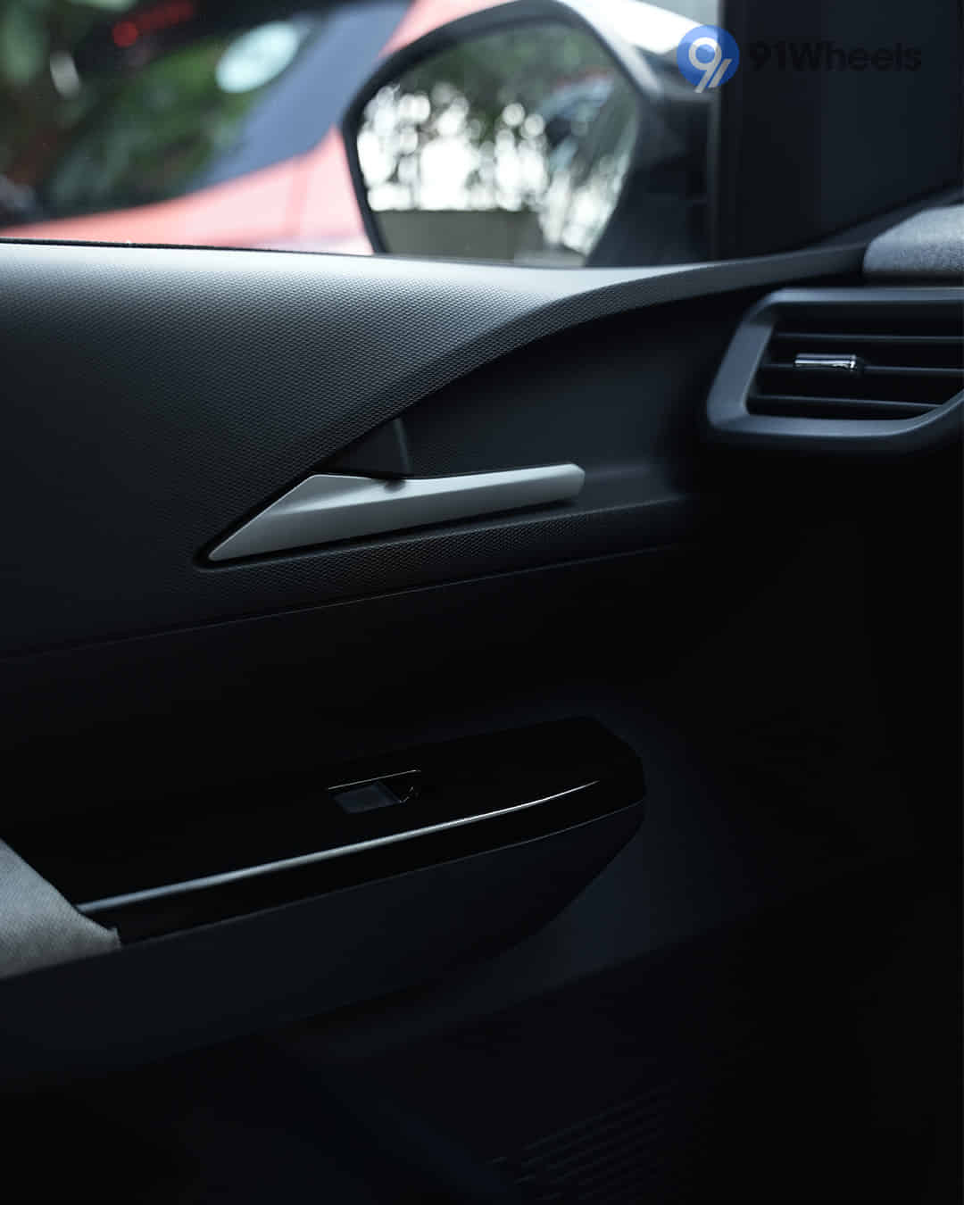 Front Passenger Side Door Pad Front Passenger Side Door Pad
