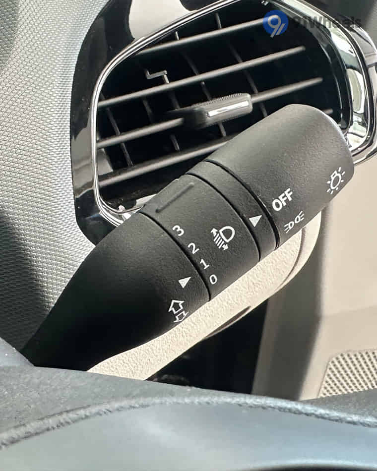 Driver Controls - 45 Driver Controls - 45