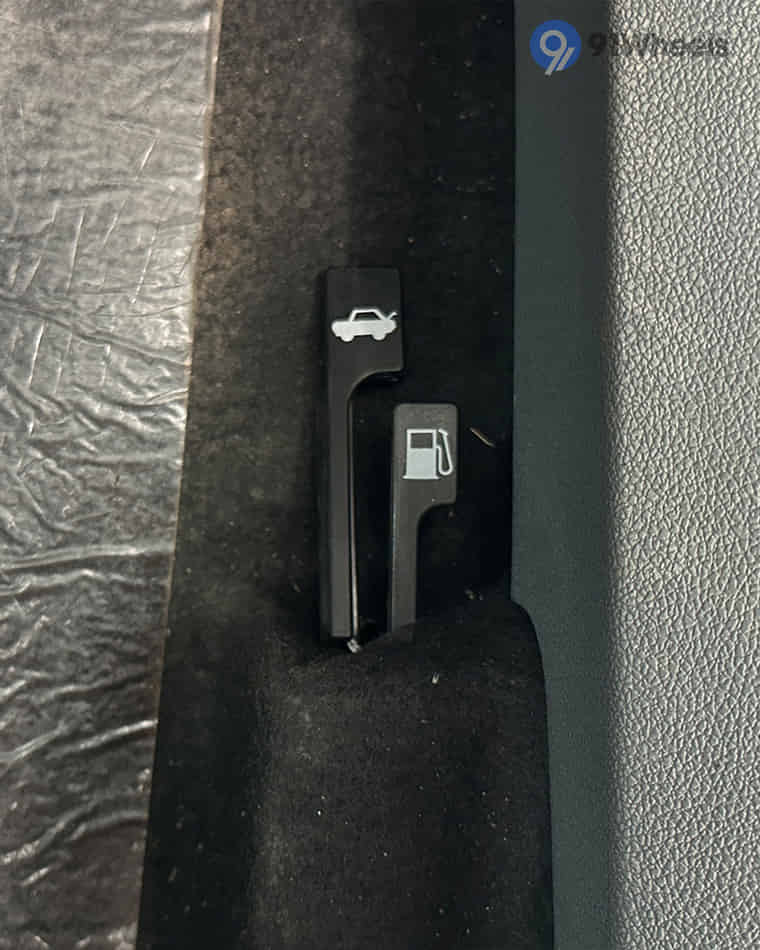 Driver Controls - 56 Driver Controls - 56