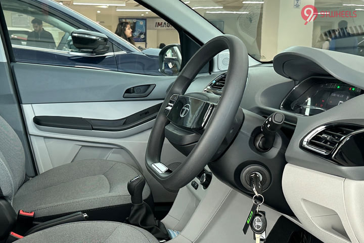 Tata Tiago CNG Steering Adjustment Lever/Controller