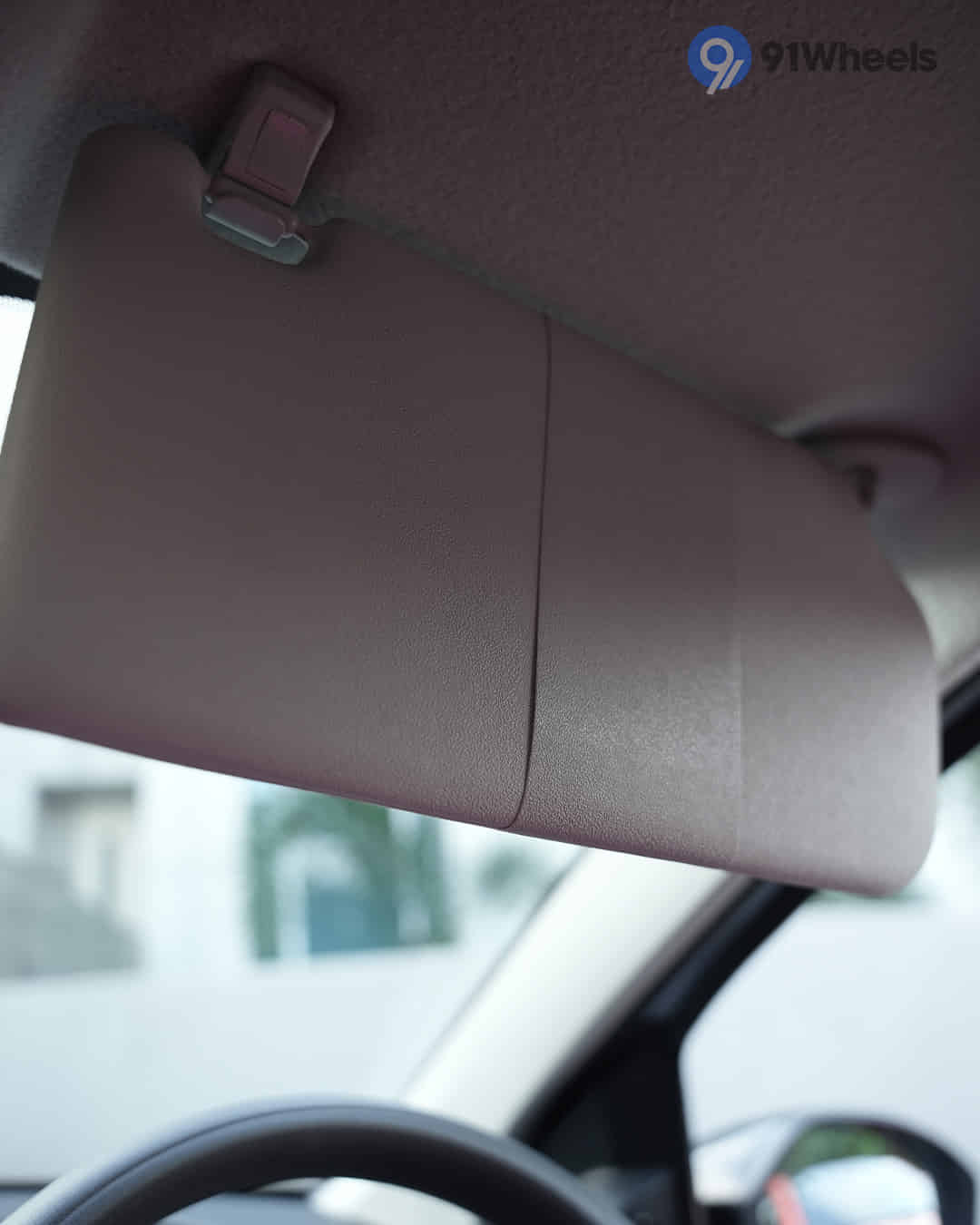 Sunvisor without Vanity mirror Sunvisor without Vanity mirror