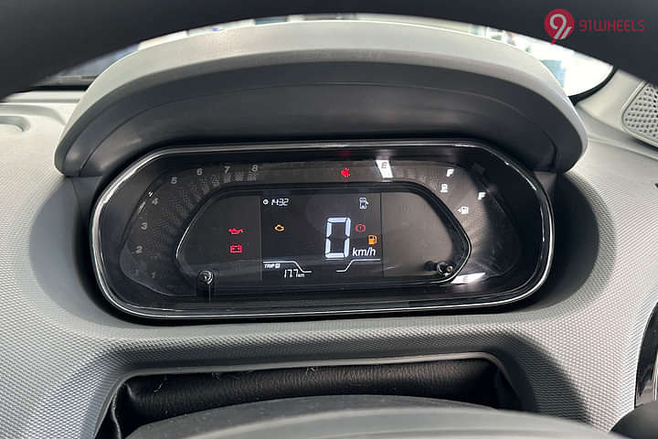 Tata Tiago CNG Instrument Cluster