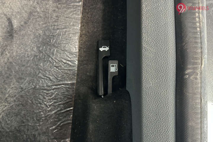 Tata Tiago CNG Boot Release Lever/Fuel Lid Release Lever