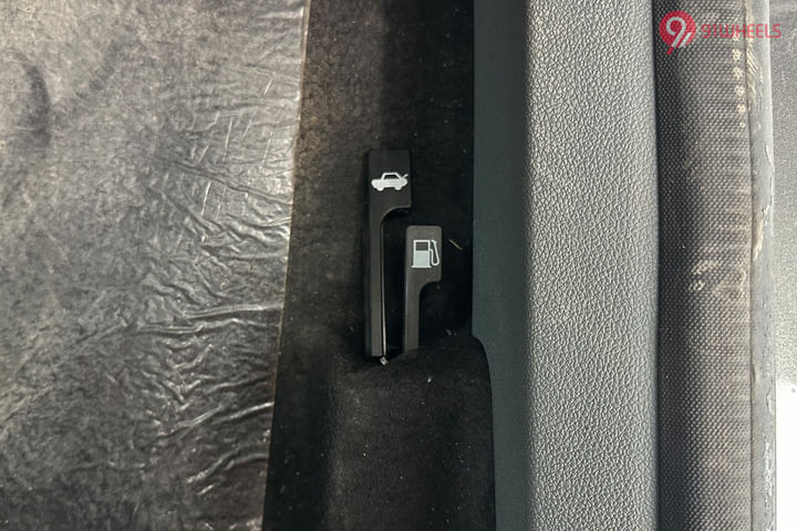 Tata Tiago CNG Boot Release Lever/Fuel Lid Release Lever