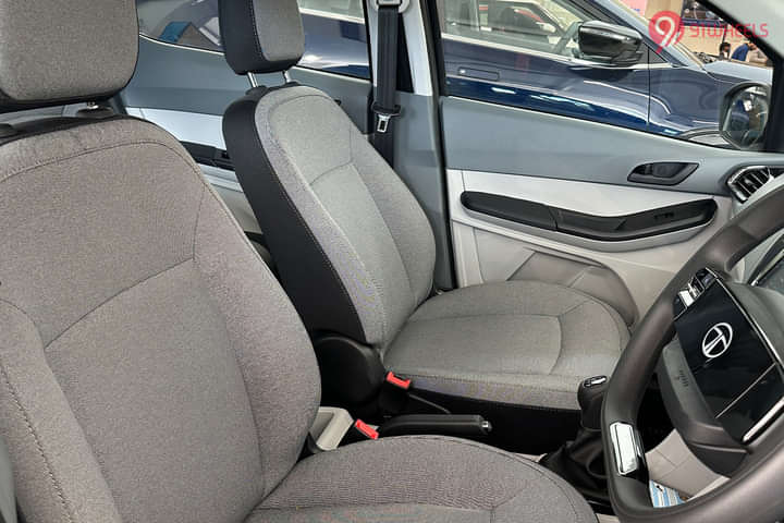 Tata Tiago CNG Front Row Seats