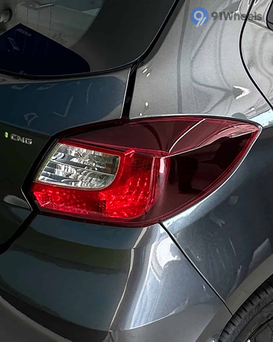 Tail Light / Tail Lamp Tail Light / Tail Lamp