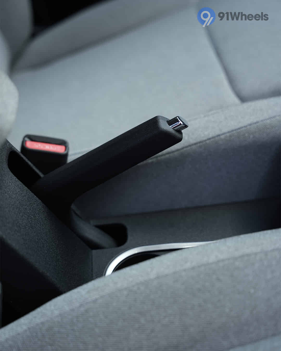 Parking Brake / Emergency Brake Parking Brake / Emergency Brake